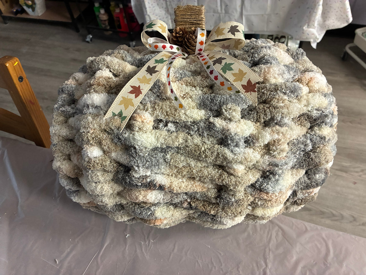 Pumpkin wreath - The Avenue Maker Marketplace