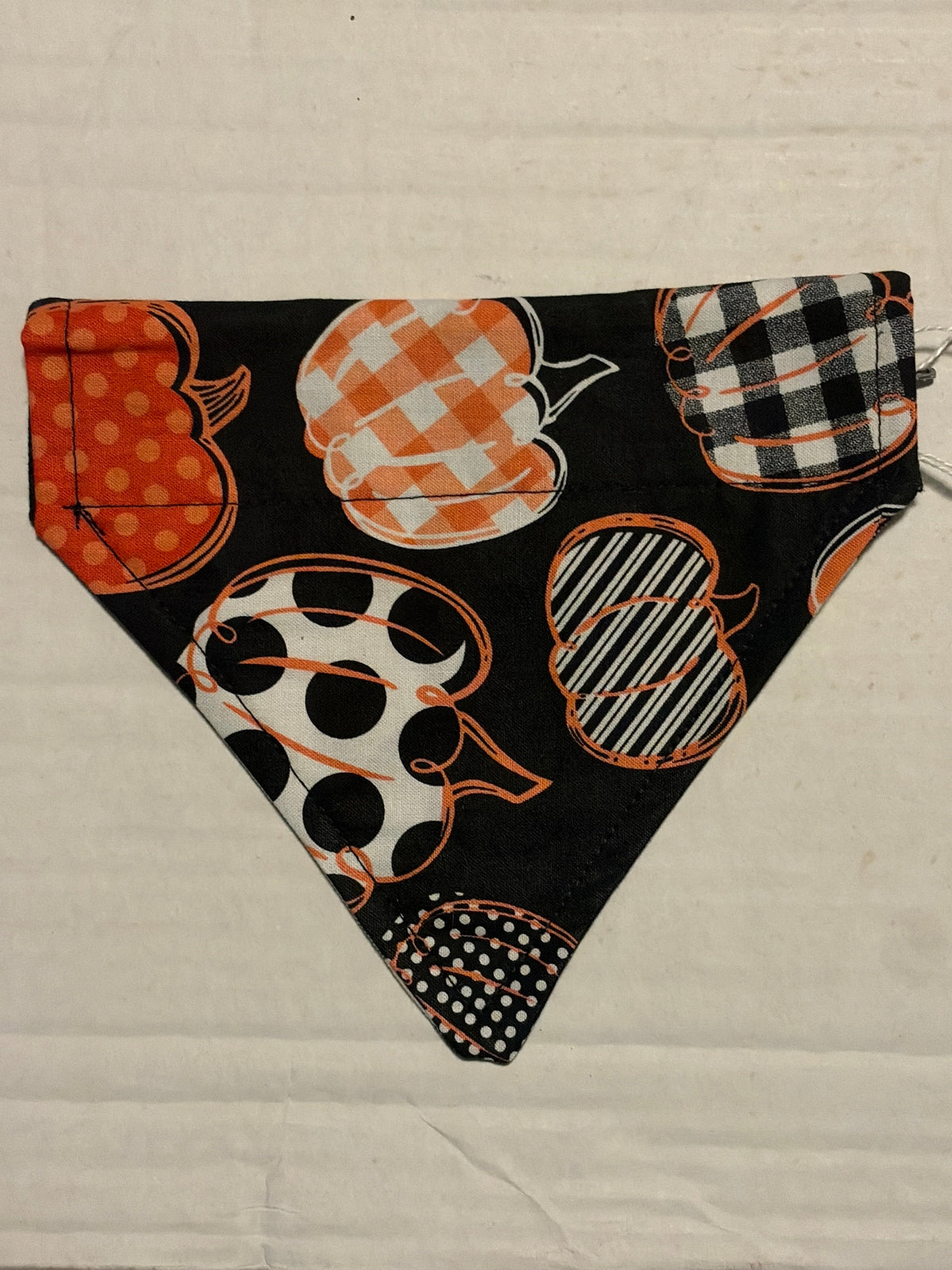 Reversible Dog Collar Bandana Medium - The Avenue Maker Marketplace